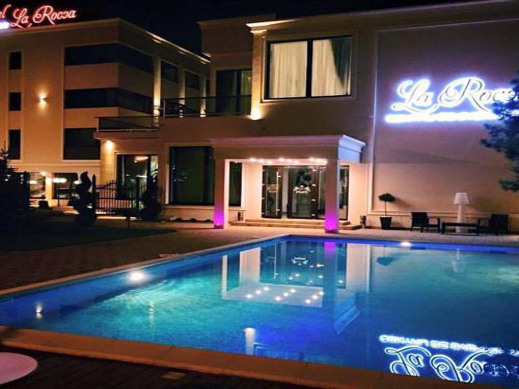 La Rocca Boutique Hotel Craiova Luaran gambar