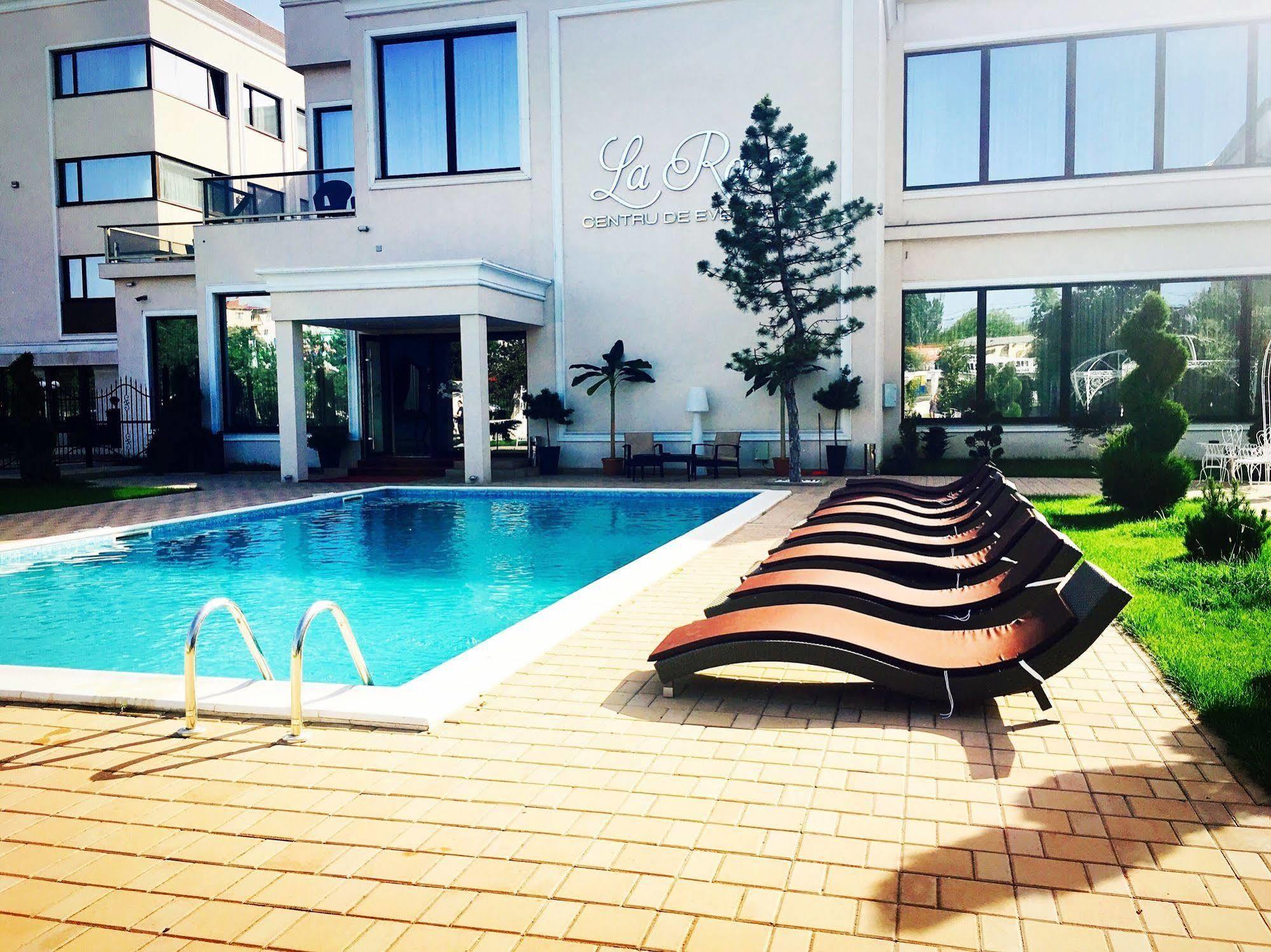 La Rocca Boutique Hotel Craiova Luaran gambar