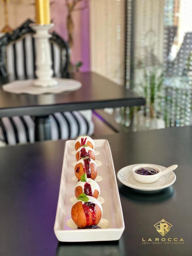 La Rocca Boutique Hotel Craiova Luaran gambar